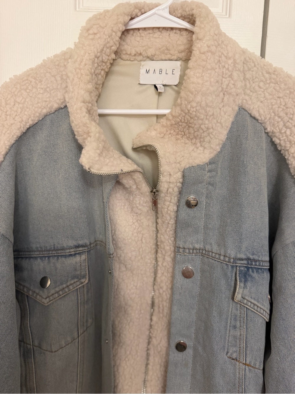 NWOT Mable Women’s Sherpa-Lined Light Blue Denim Teddy Jacket with Cream Trim - Picture 10 of 14